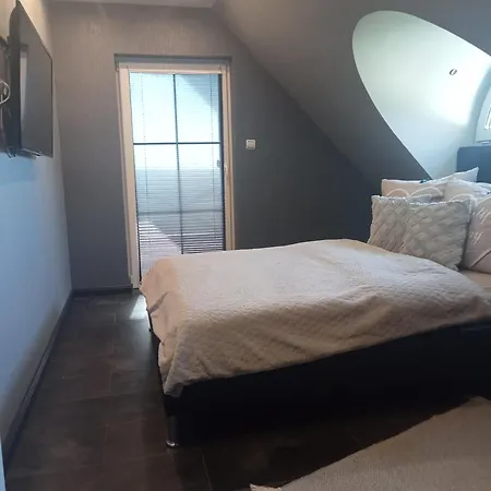 Luxus Wellness-haus Bernstein Погожелица